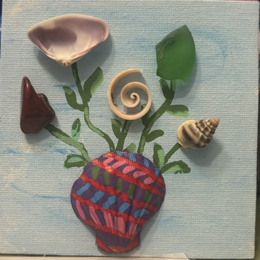 Shell Blossom Vase Magnet